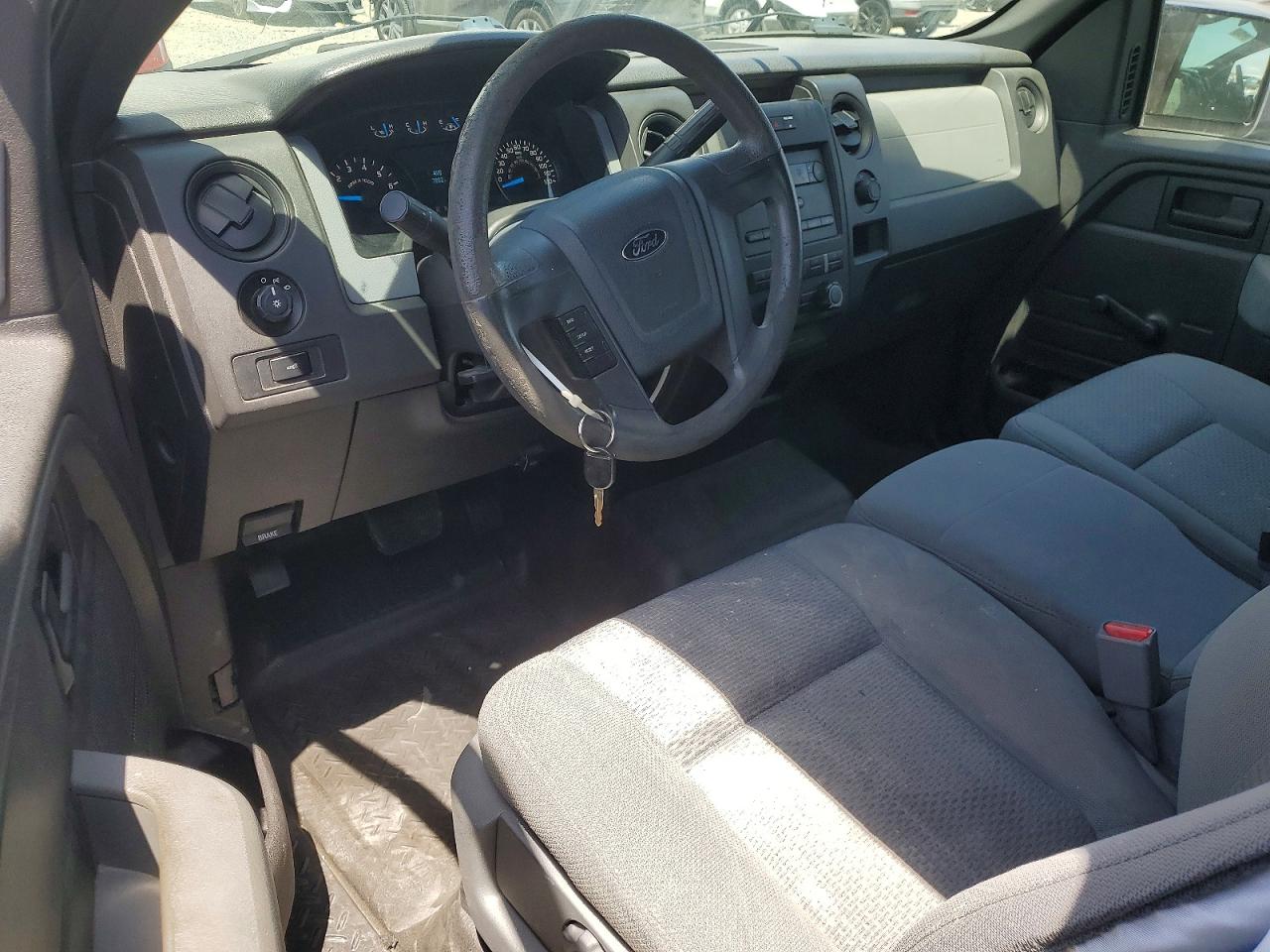 2014 FORD F150