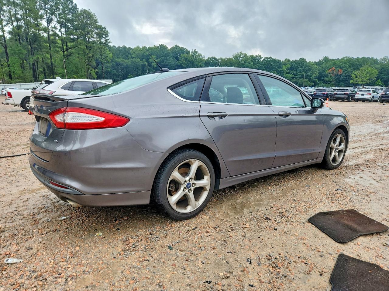 2013 FORD FUSION