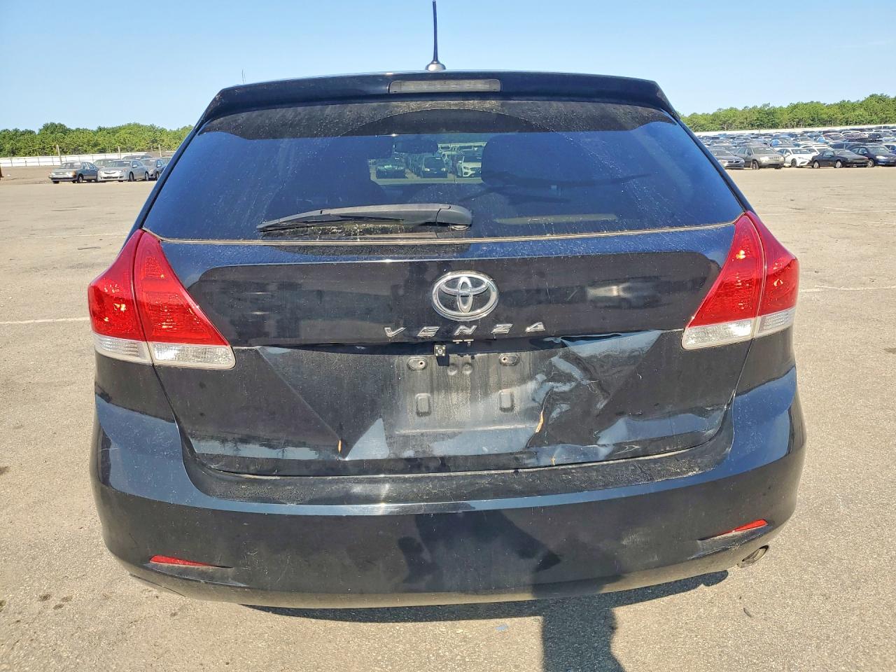2011 TOYOTA VENZA