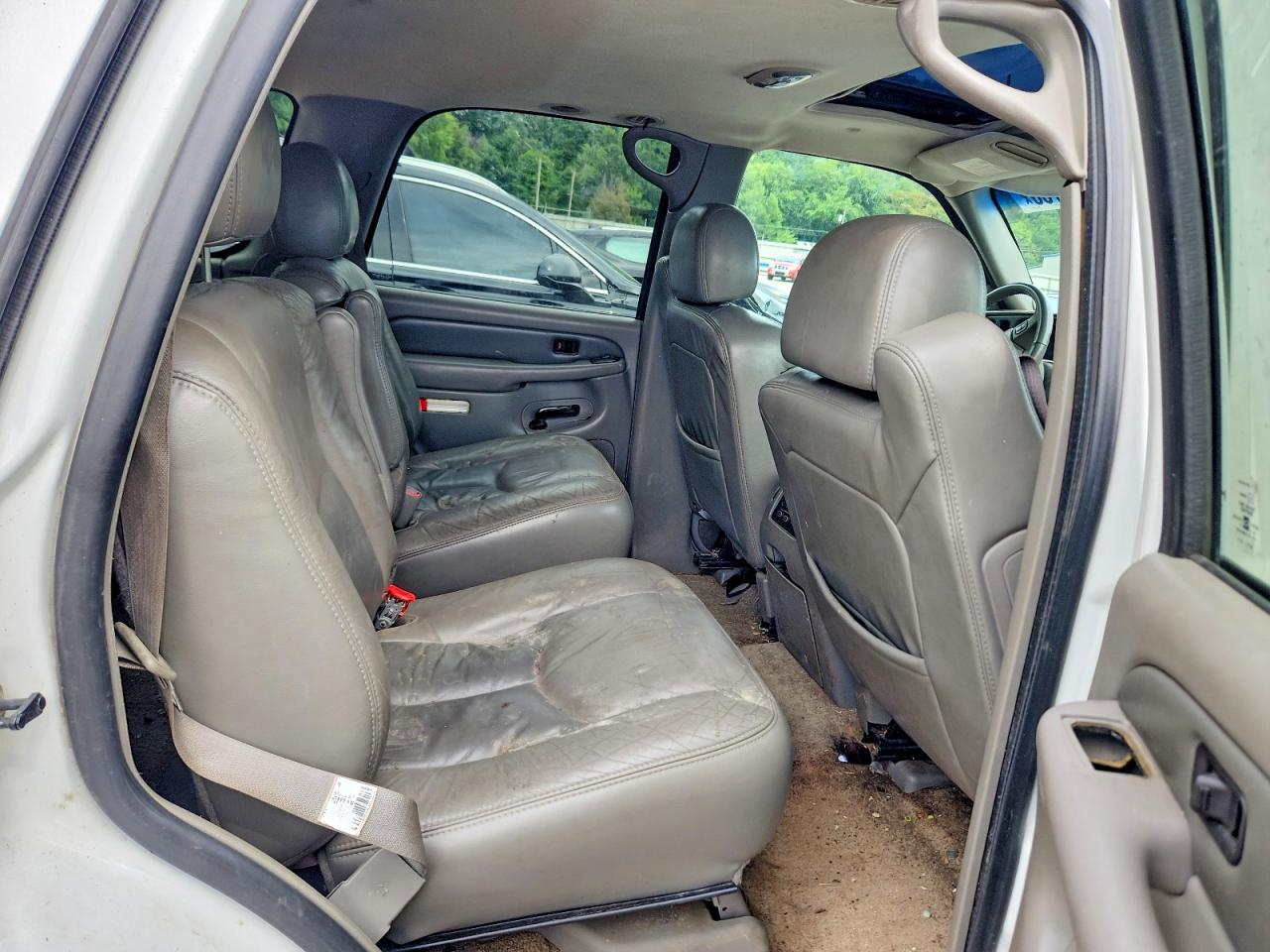 2003 GMC YUKON