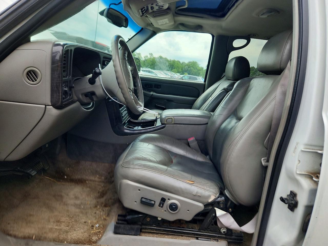 2003 GMC YUKON