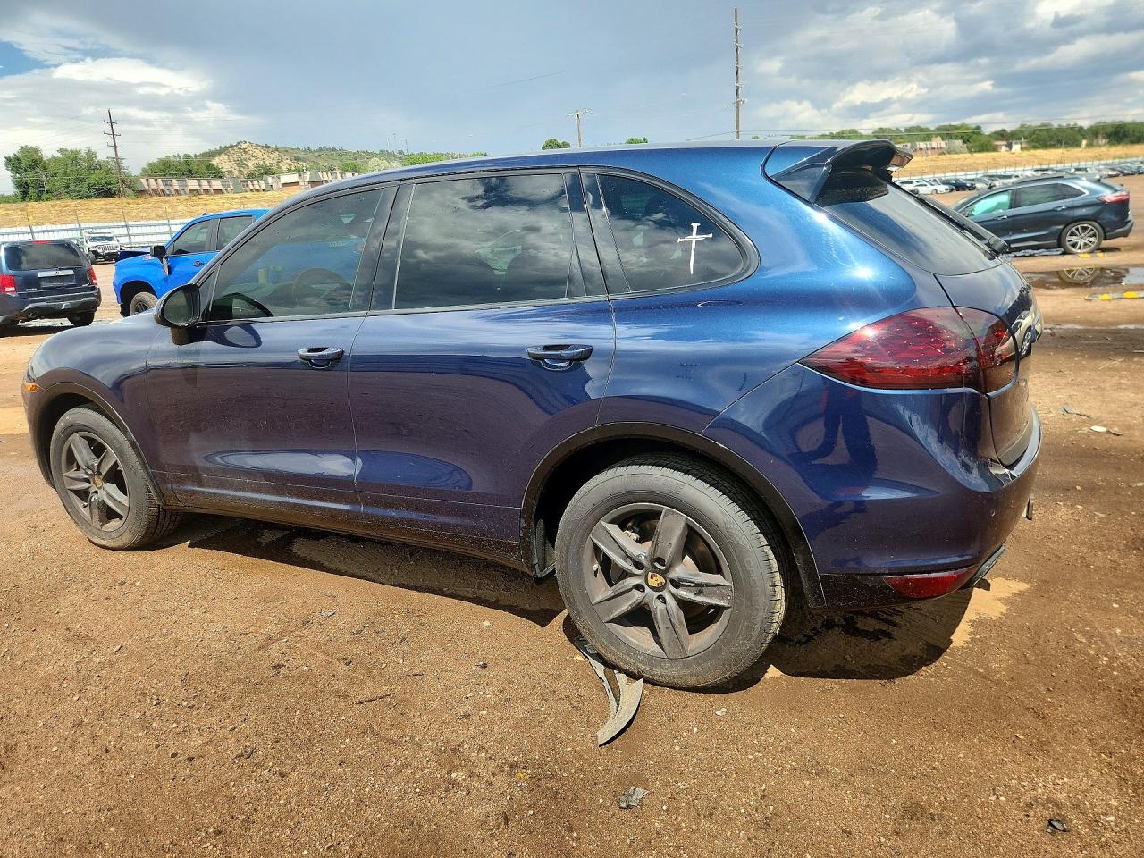 2011 PORSCHE CAYENNE