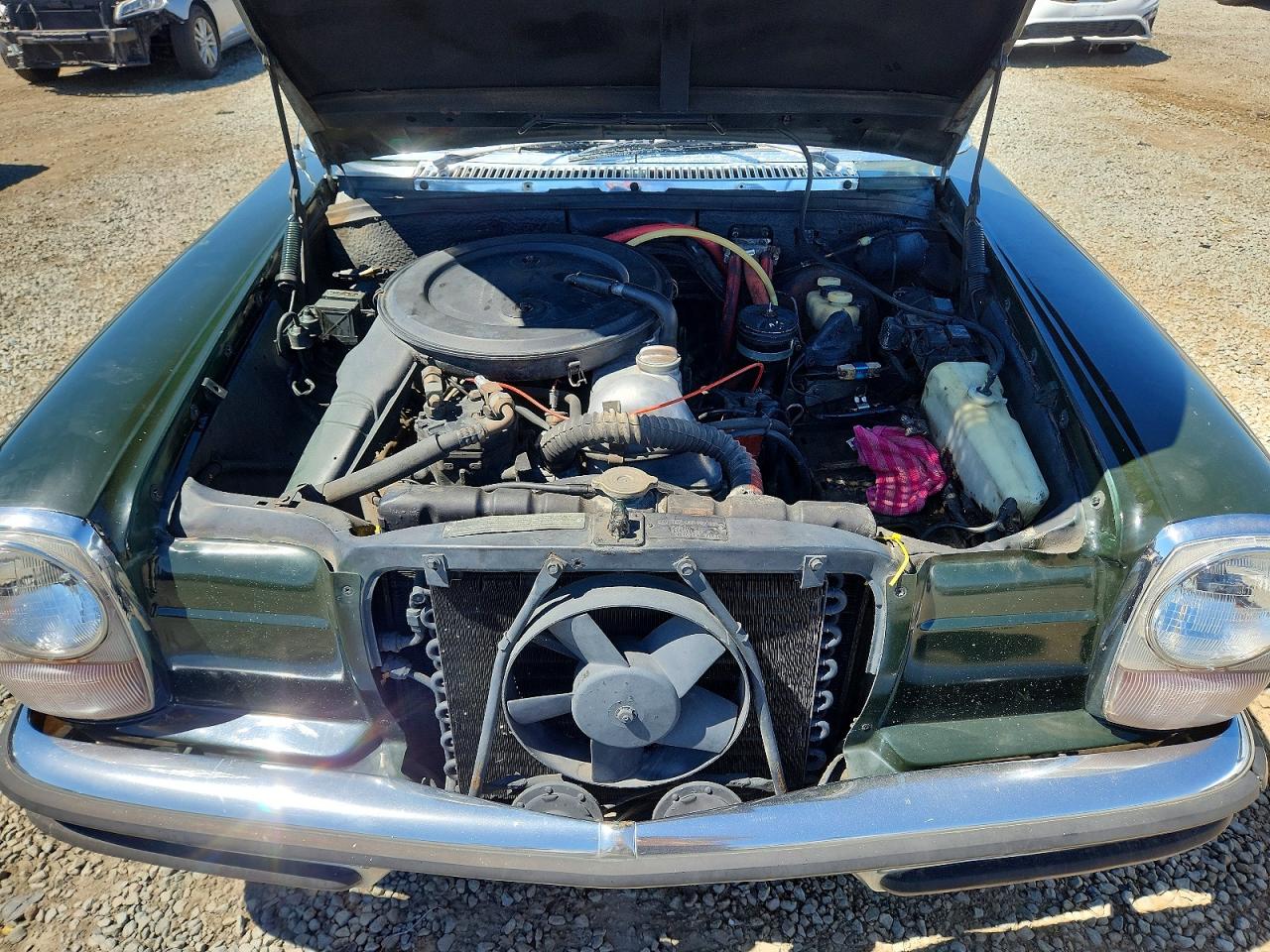 1971 MERCEDES-BENZ 250