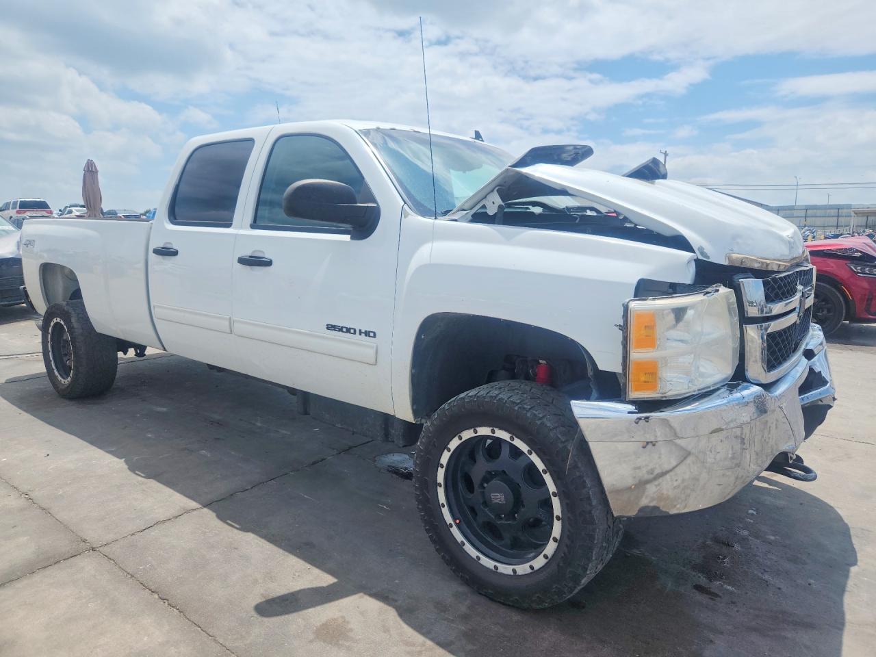 2014 CHEVROLET SILVERADO