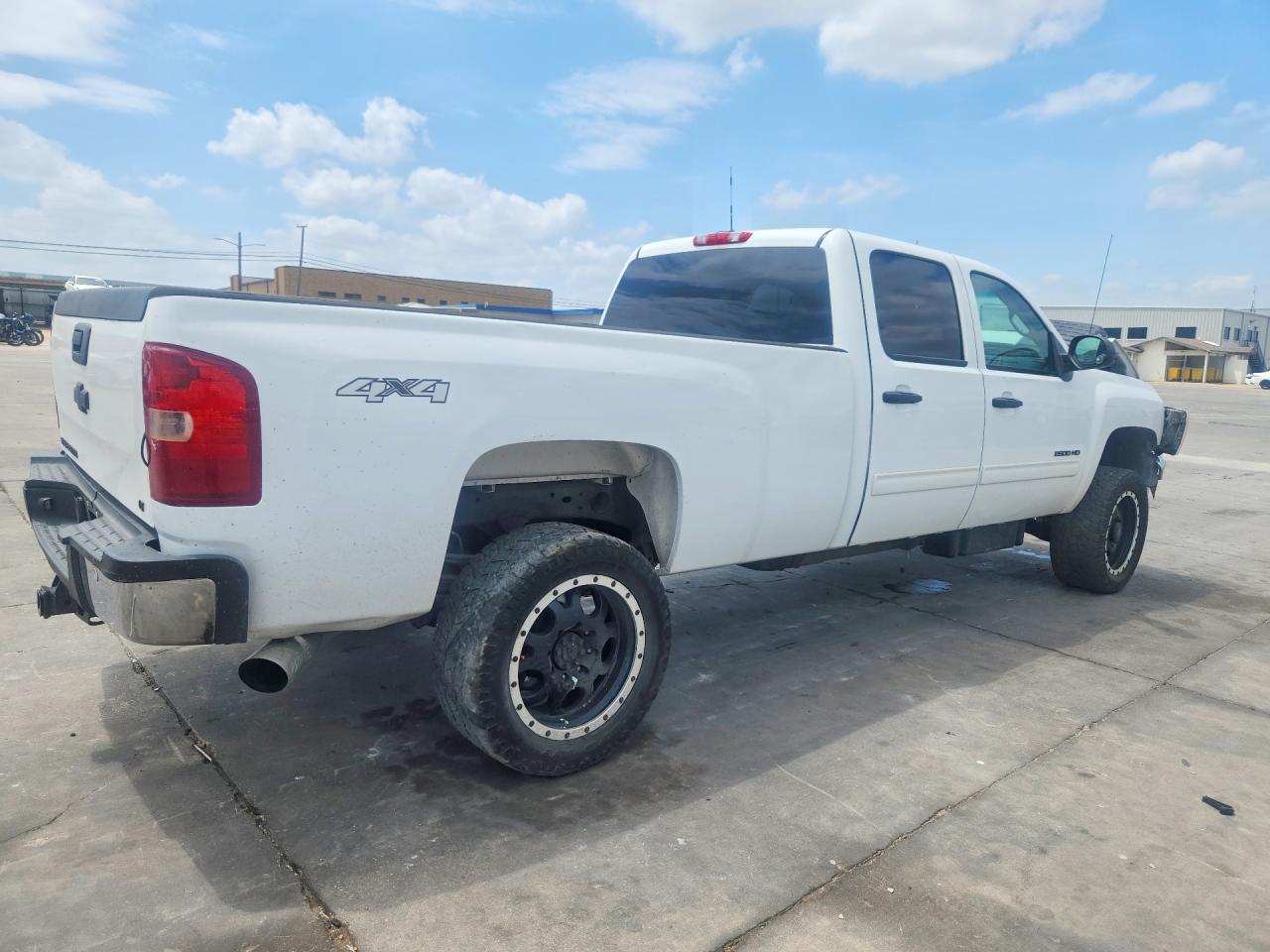 2014 CHEVROLET SILVERADO