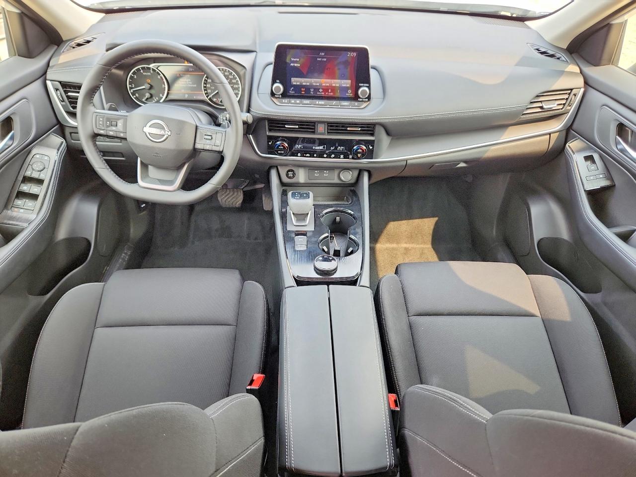 2026 NISSAN ROGUE