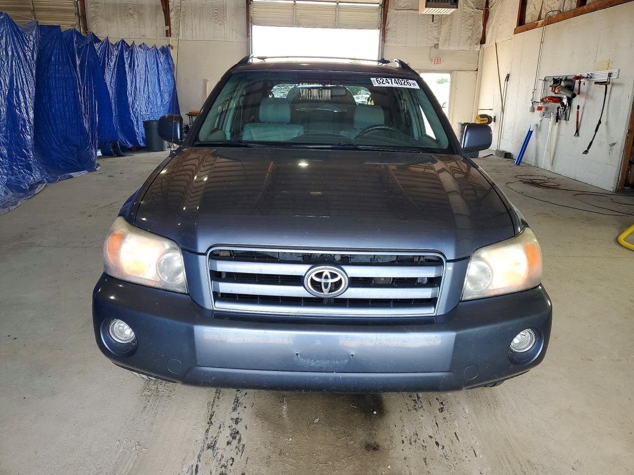 2006 TOYOTA HIGHLANDER