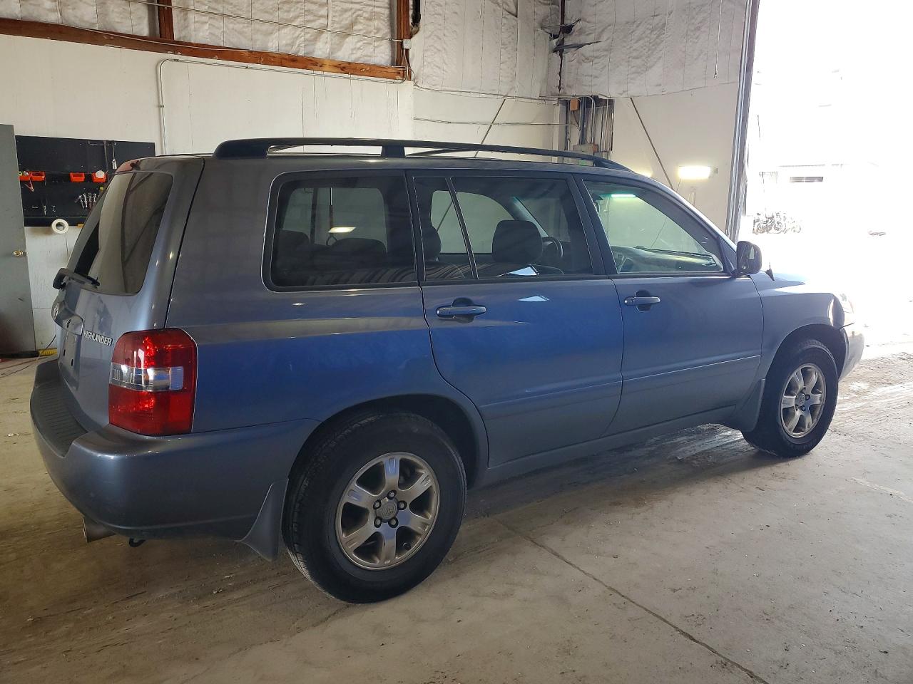 2006 TOYOTA HIGHLANDER