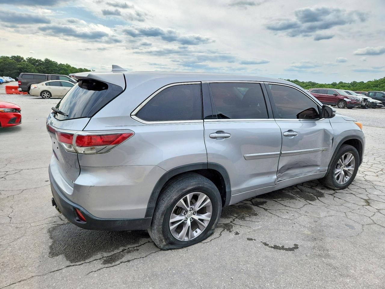 2014 TOYOTA HIGHLANDER