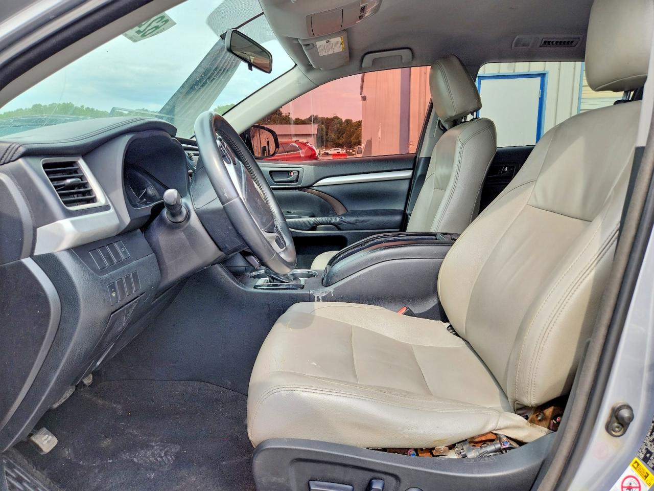 2014 TOYOTA HIGHLANDER