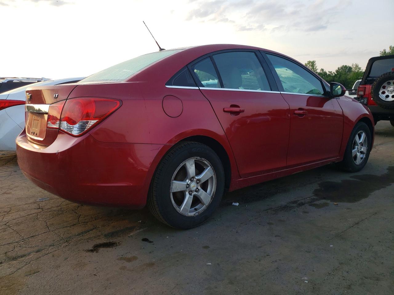 2011 CHEVROLET CRUZE