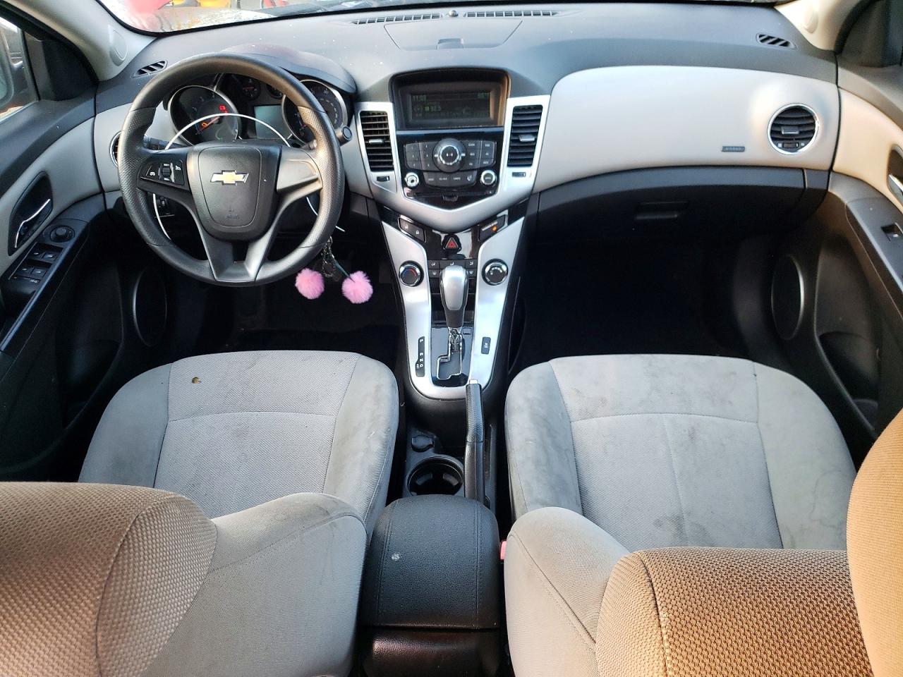 2011 CHEVROLET CRUZE