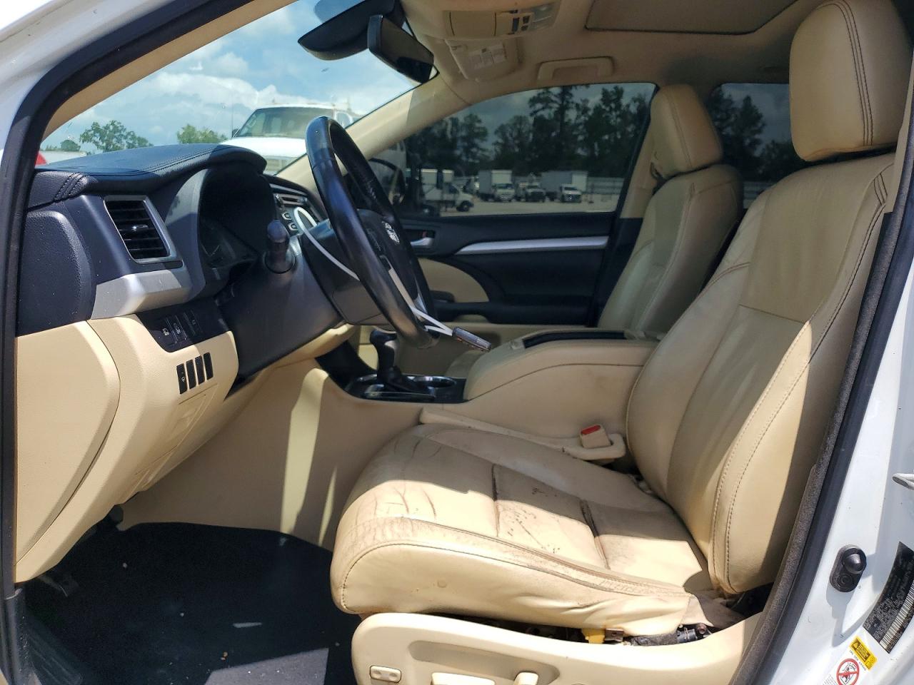 2017 TOYOTA HIGHLANDER