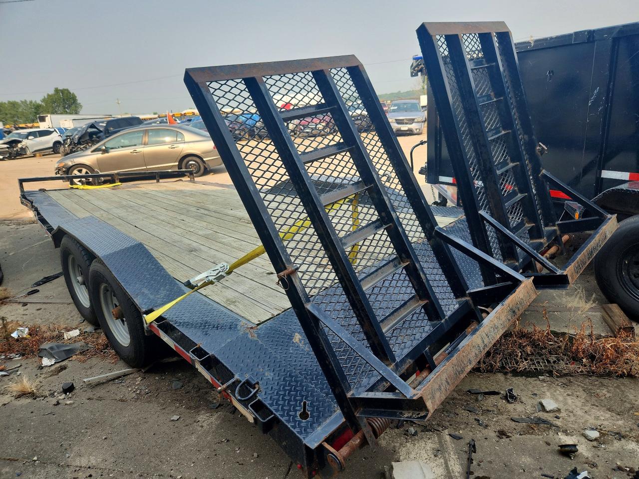 2021 SURETRACK FLAT BED