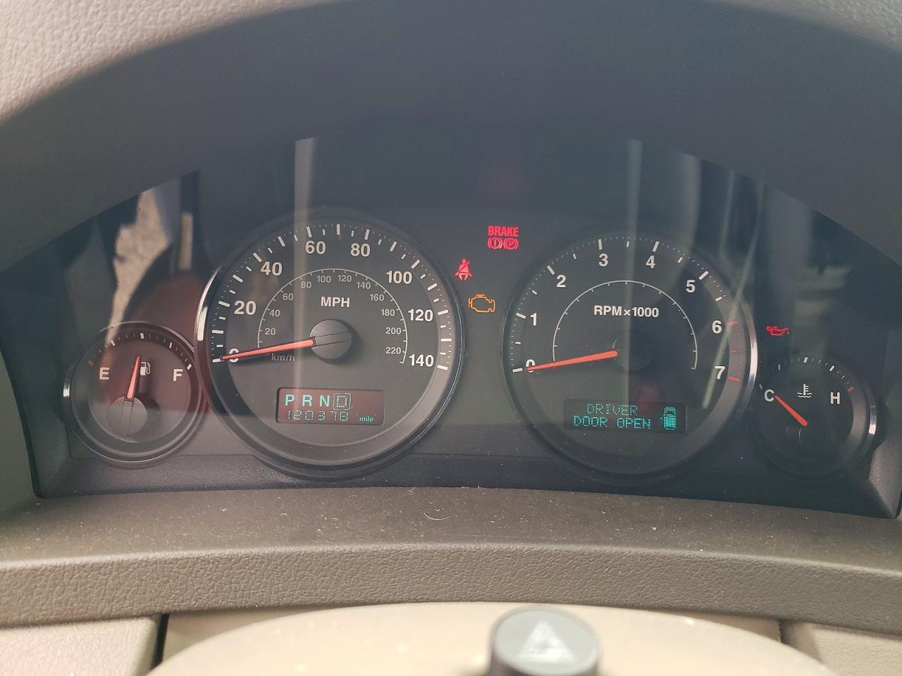 2005 JEEP CHEROKEE