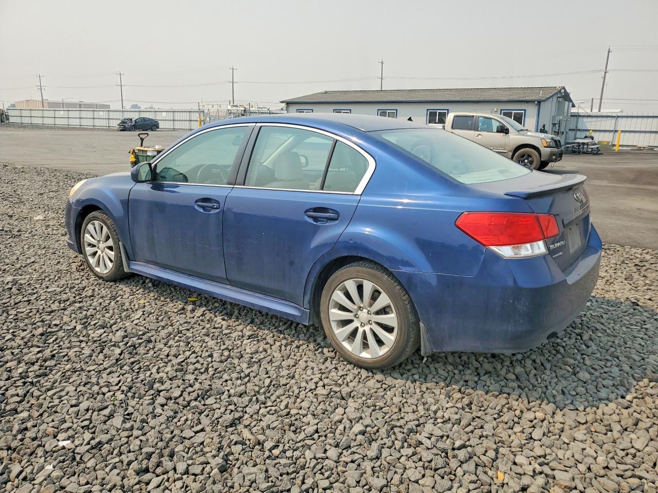 2010 SUBARU LEGACY