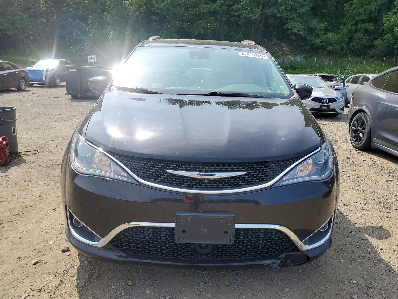 2018 CHRYSLER PACIFICA