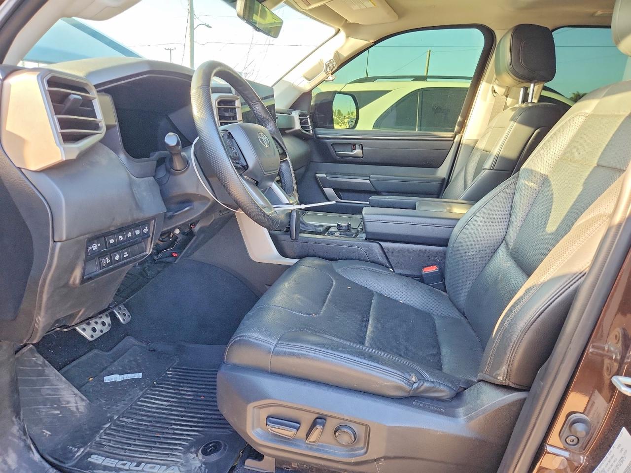 2023 TOYOTA SEQUOIA