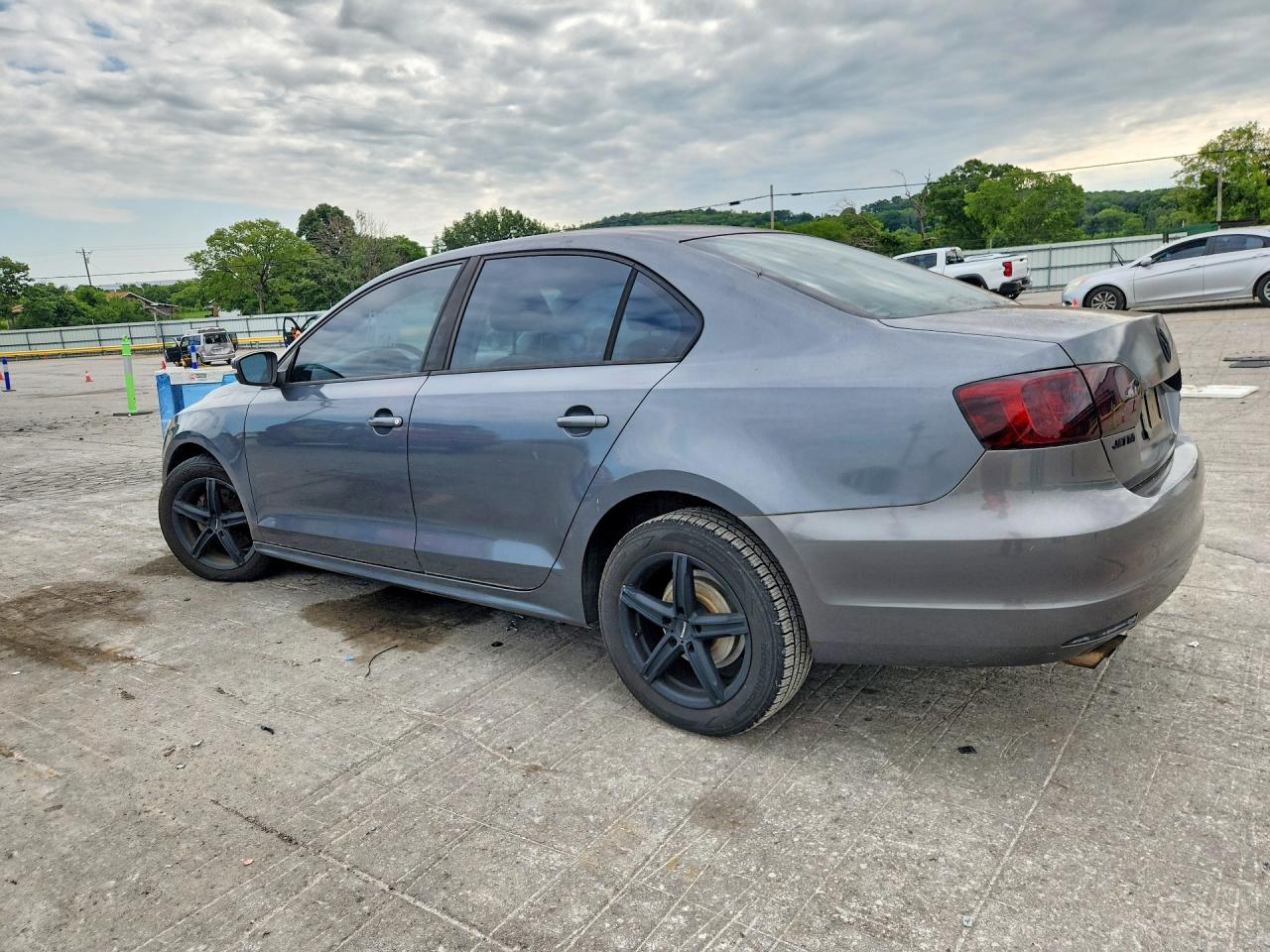 2011 VOLKSWAGEN JETTA