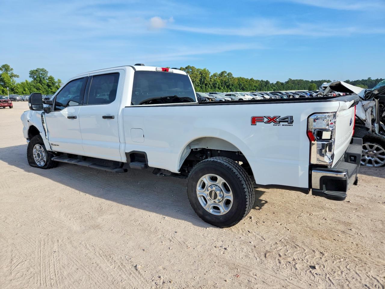 2025 FORD F250
