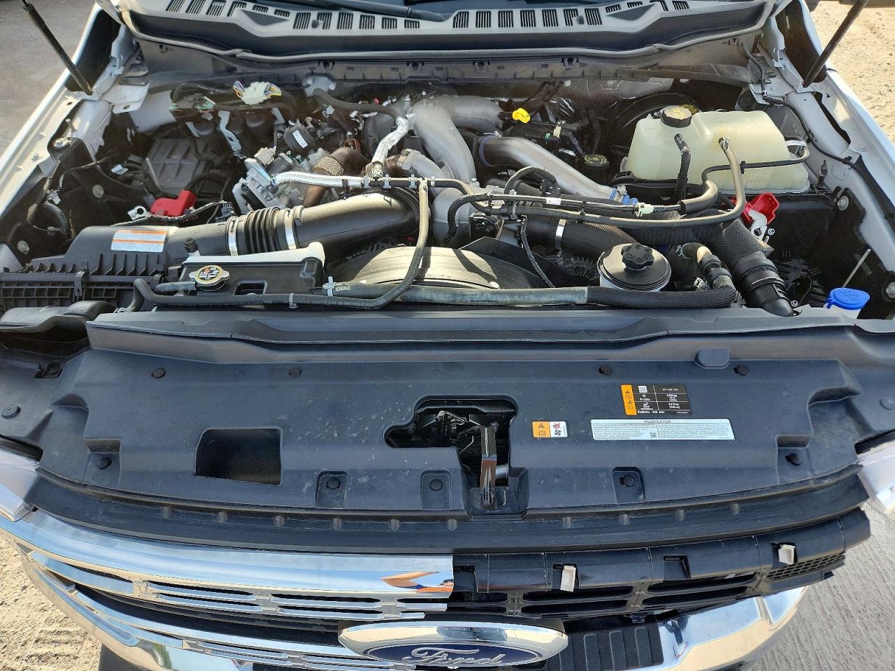 2025 FORD F250
