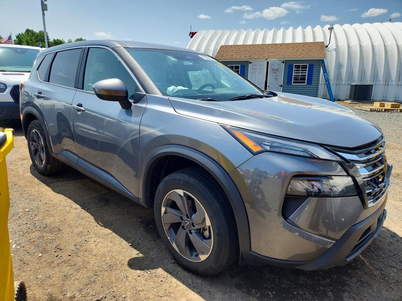 2025 NISSAN ROGUE