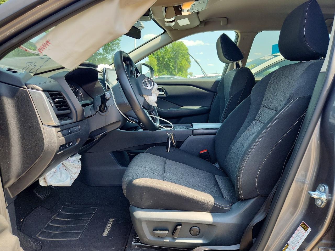 2025 NISSAN ROGUE