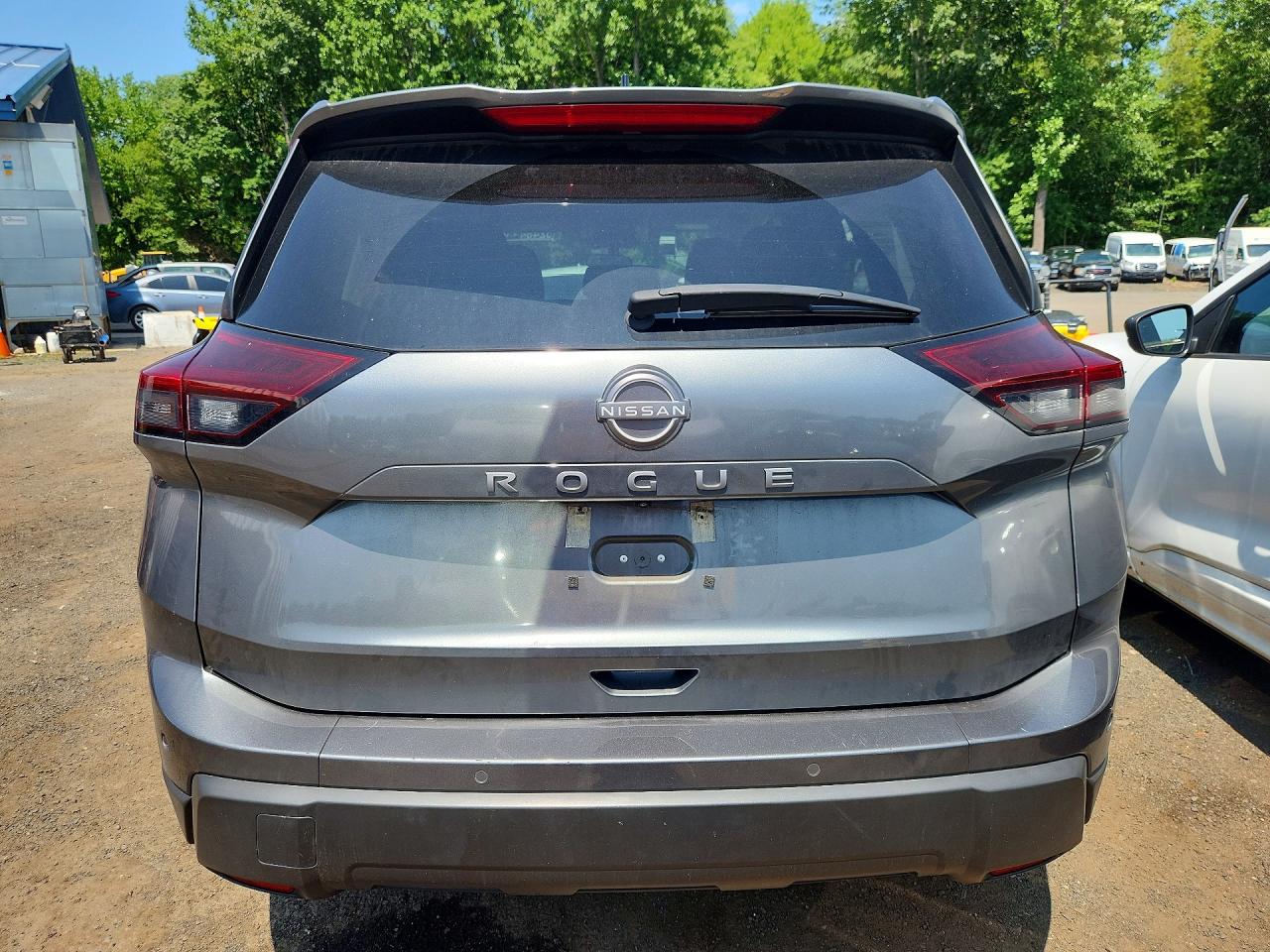 2025 NISSAN ROGUE