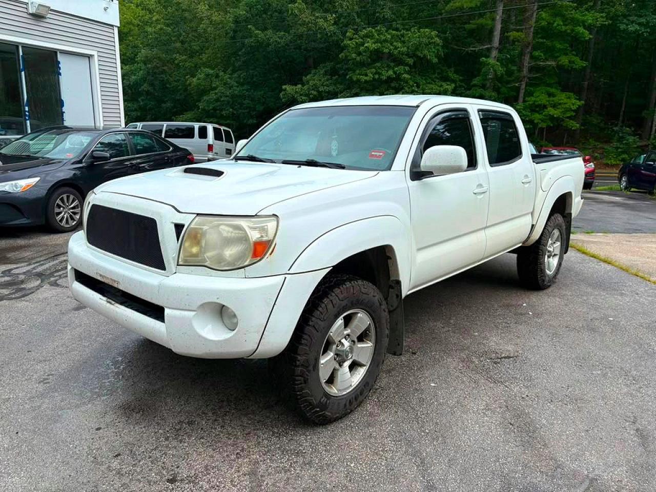 2010 TOYOTA TACOMA
