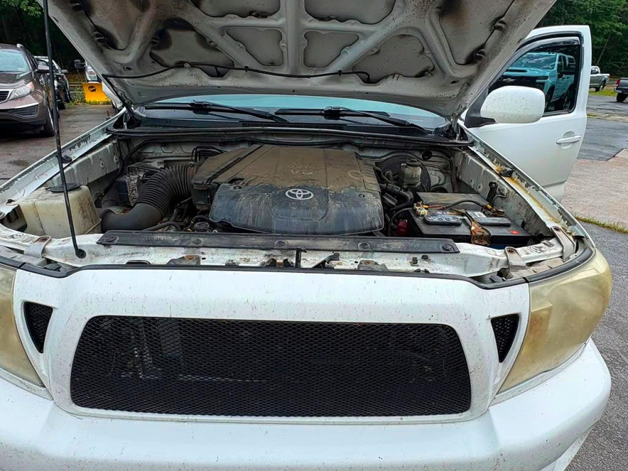 2010 TOYOTA TACOMA