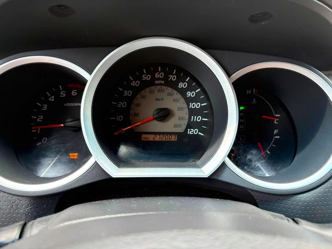 2010 TOYOTA TACOMA