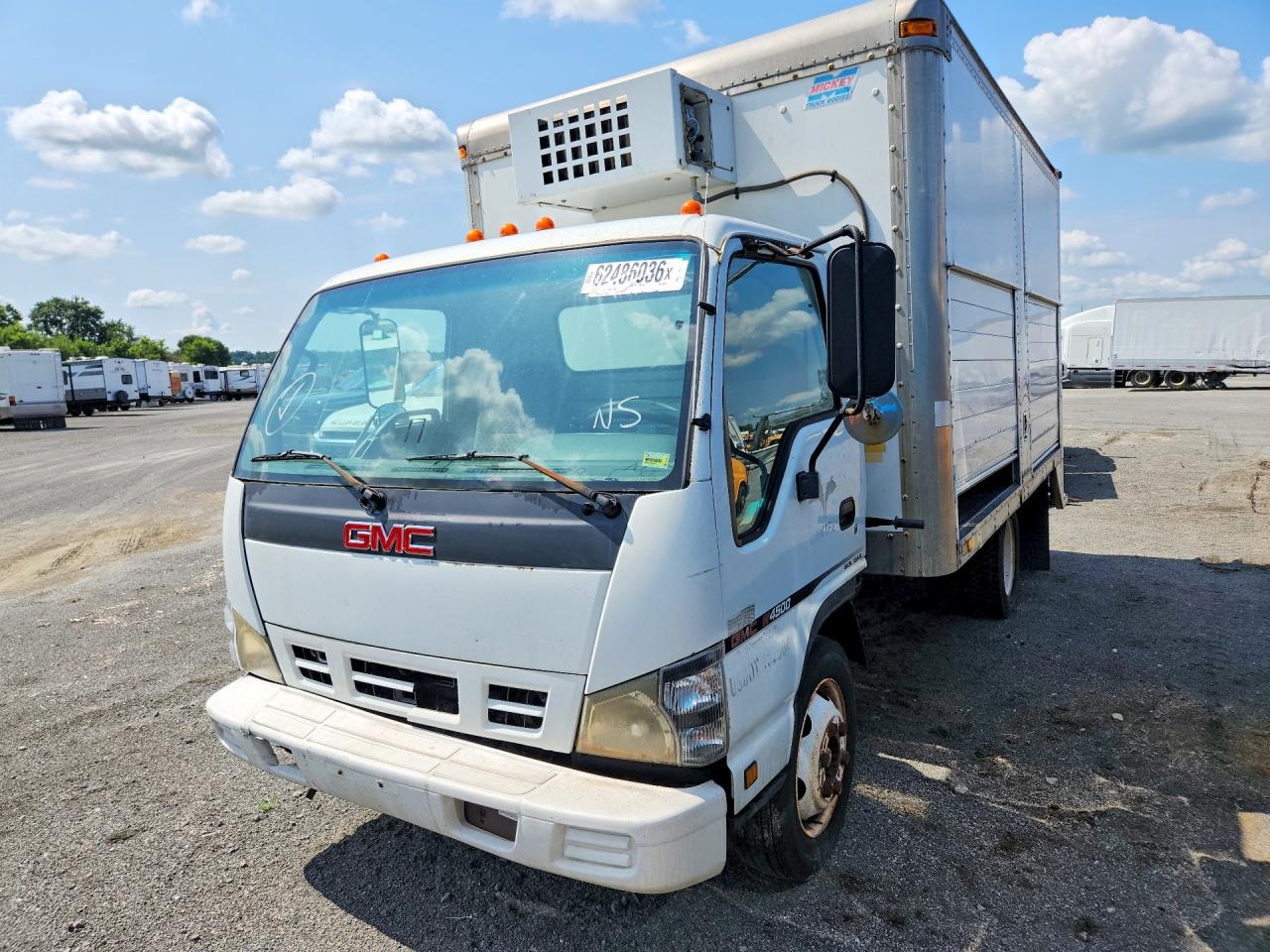 2007 GMC W-SERIES