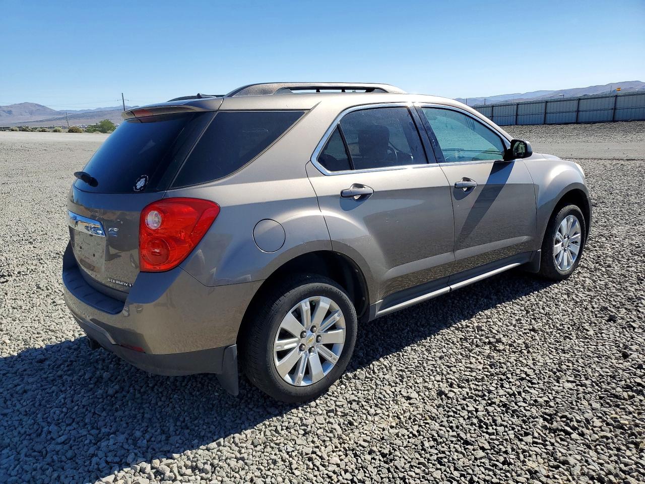 2011 CHEVROLET EQUINOX