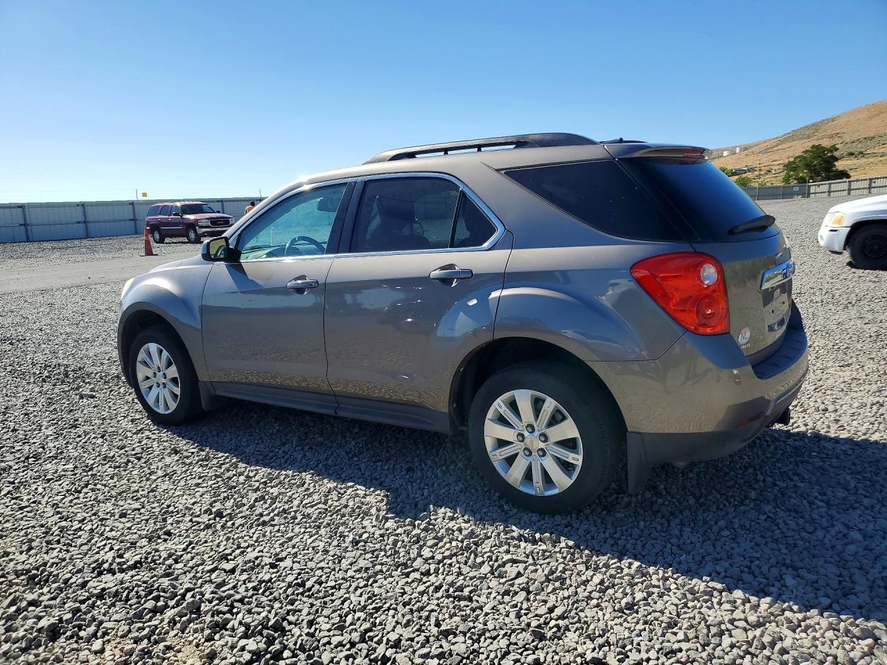2011 CHEVROLET EQUINOX