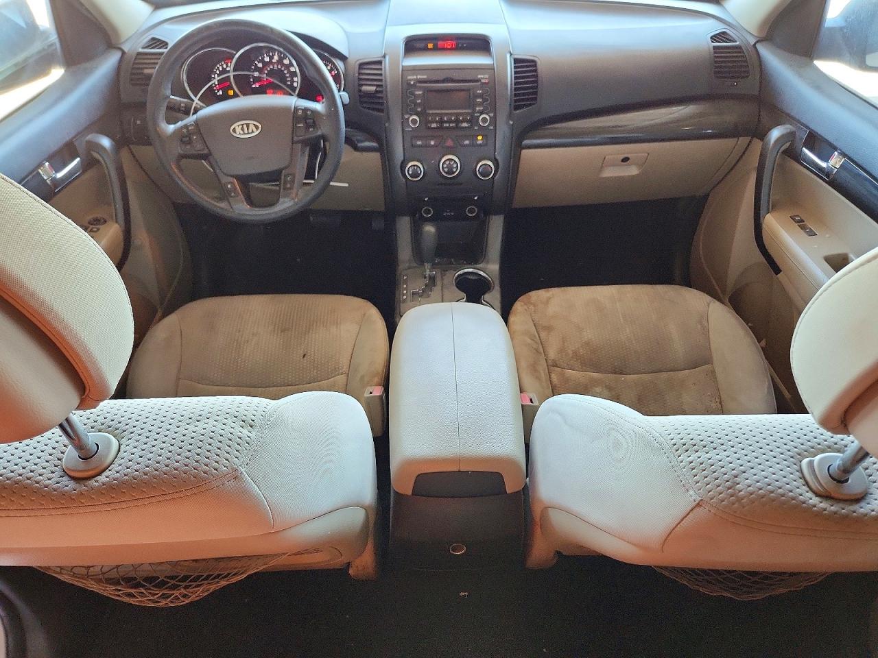 2011 KIA SORENTO