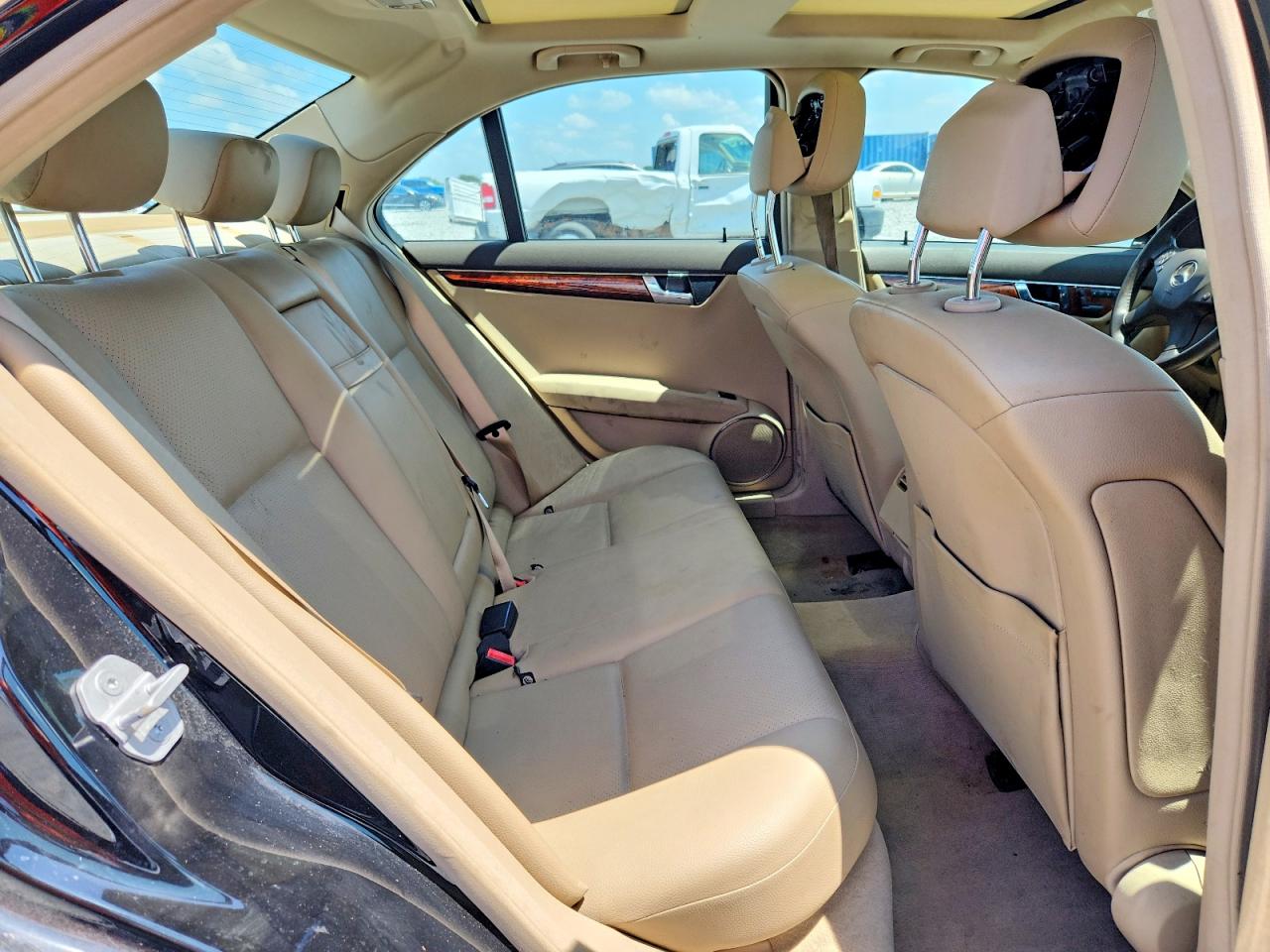 2010 MERCEDES-BENZ C-CLASS