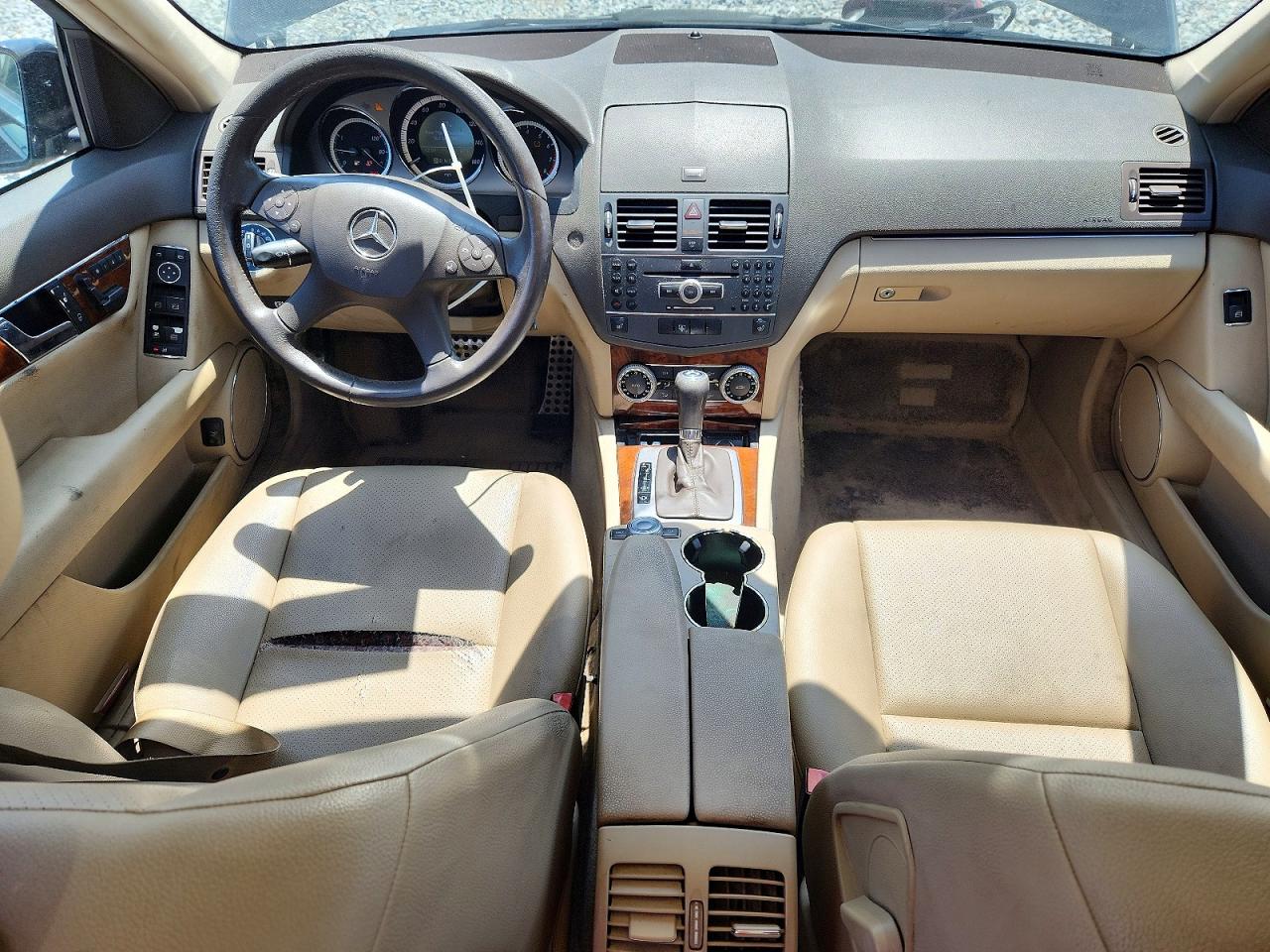 2010 MERCEDES-BENZ C-CLASS
