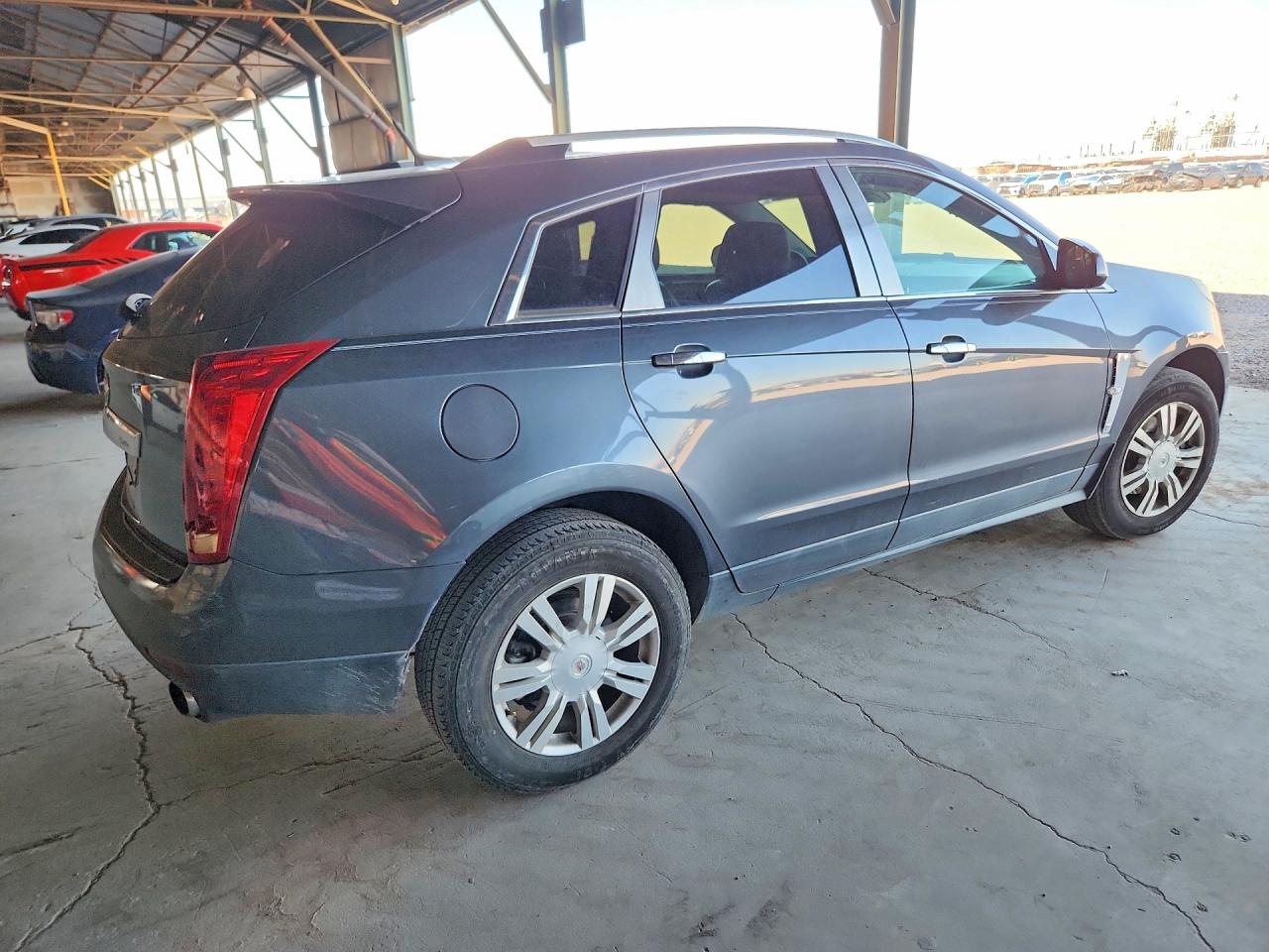2010 CADILLAC SRX