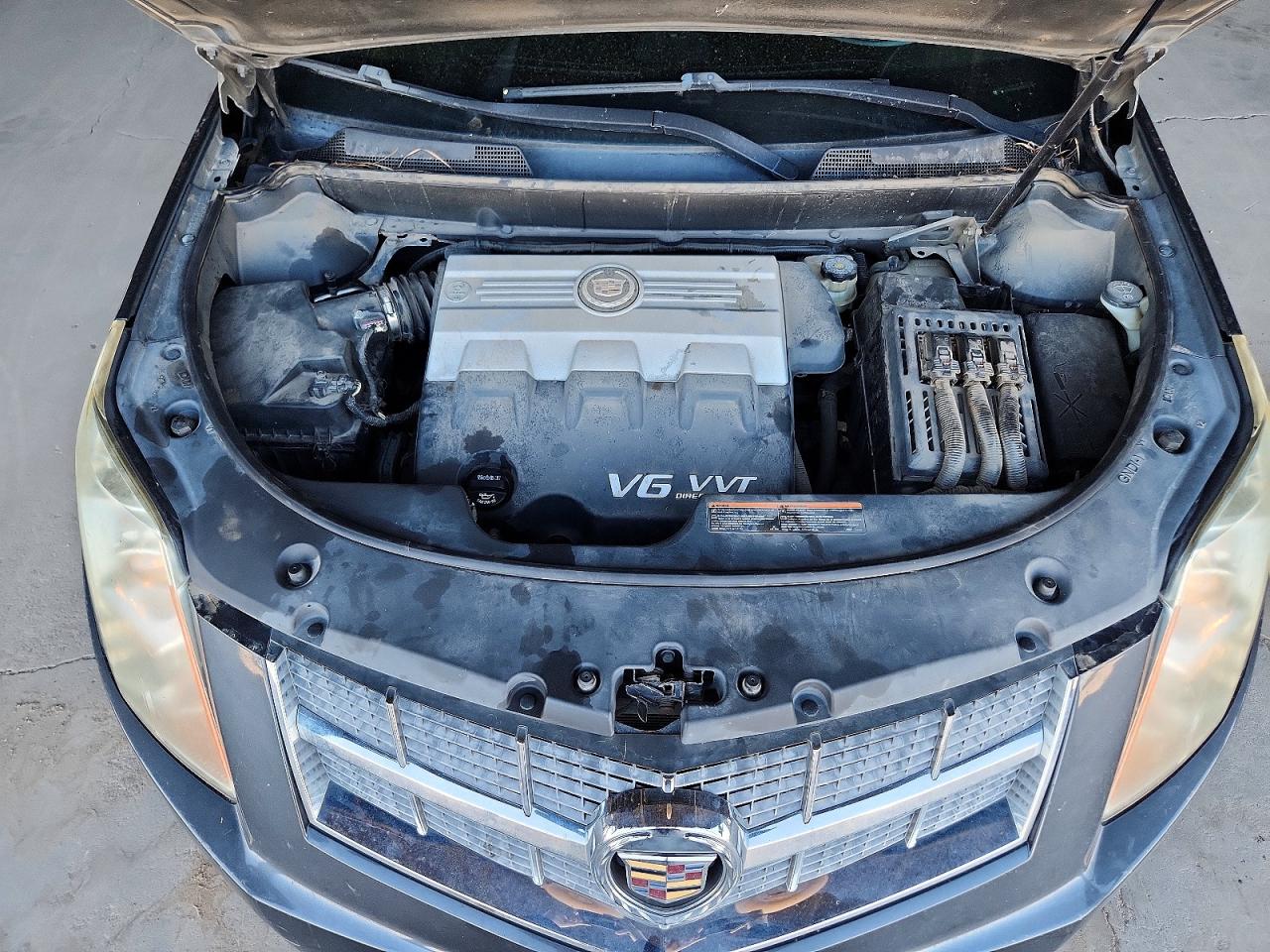 2010 CADILLAC SRX