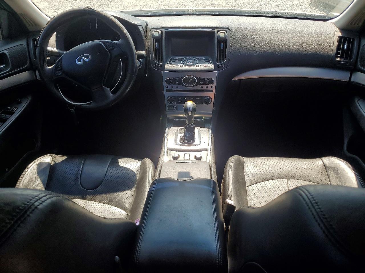 2011 INFINITI G25