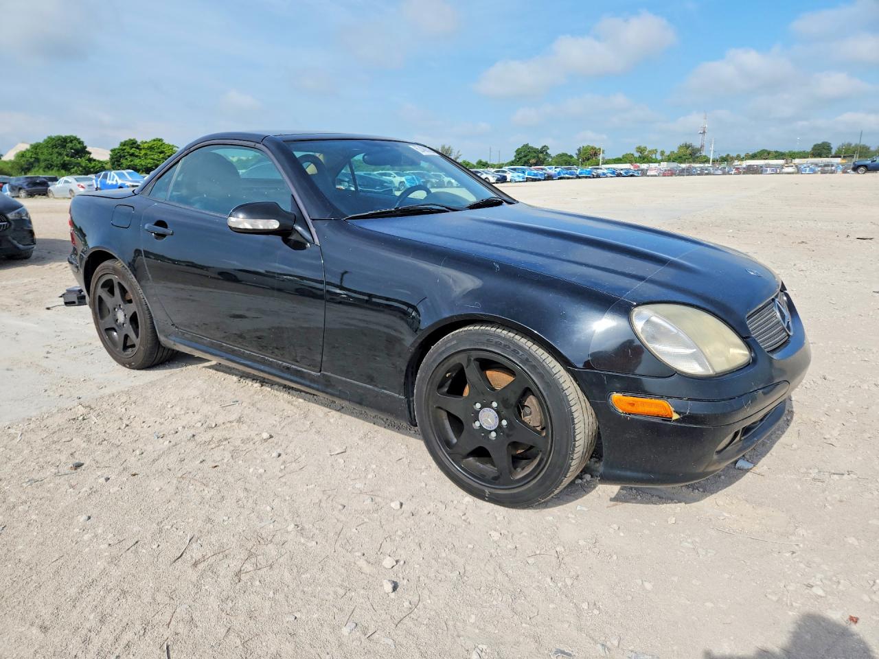 2001 MERCEDES-BENZ SLK-CLASS