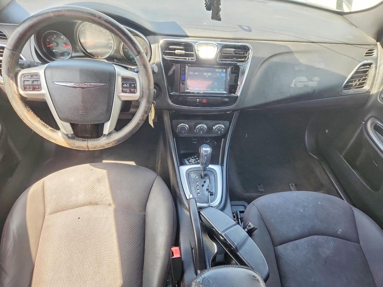 2013 CHRYSLER 200