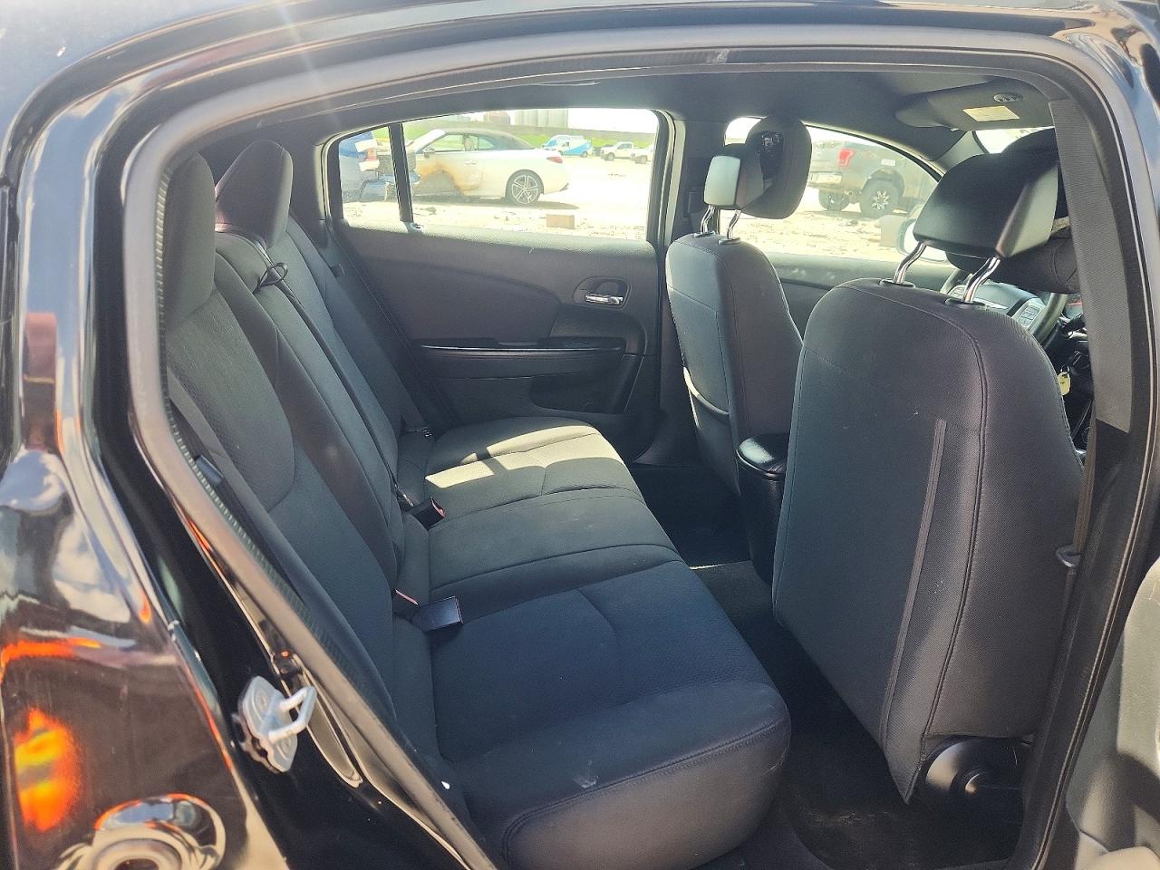2013 CHRYSLER 200