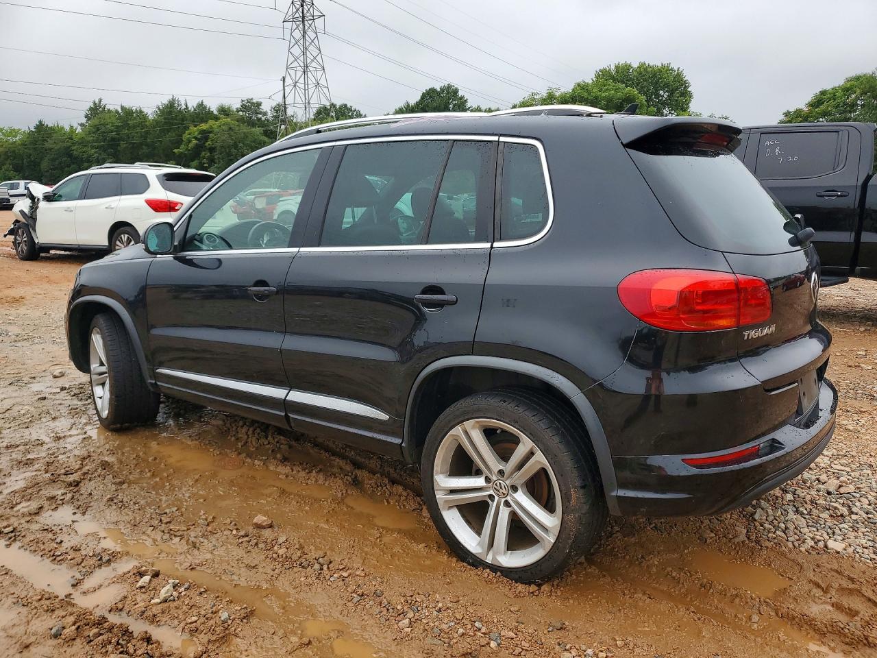 2015 VOLKSWAGEN TIGUAN