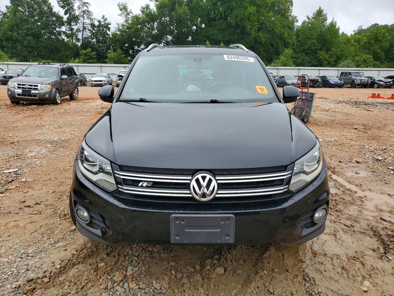 2015 VOLKSWAGEN TIGUAN