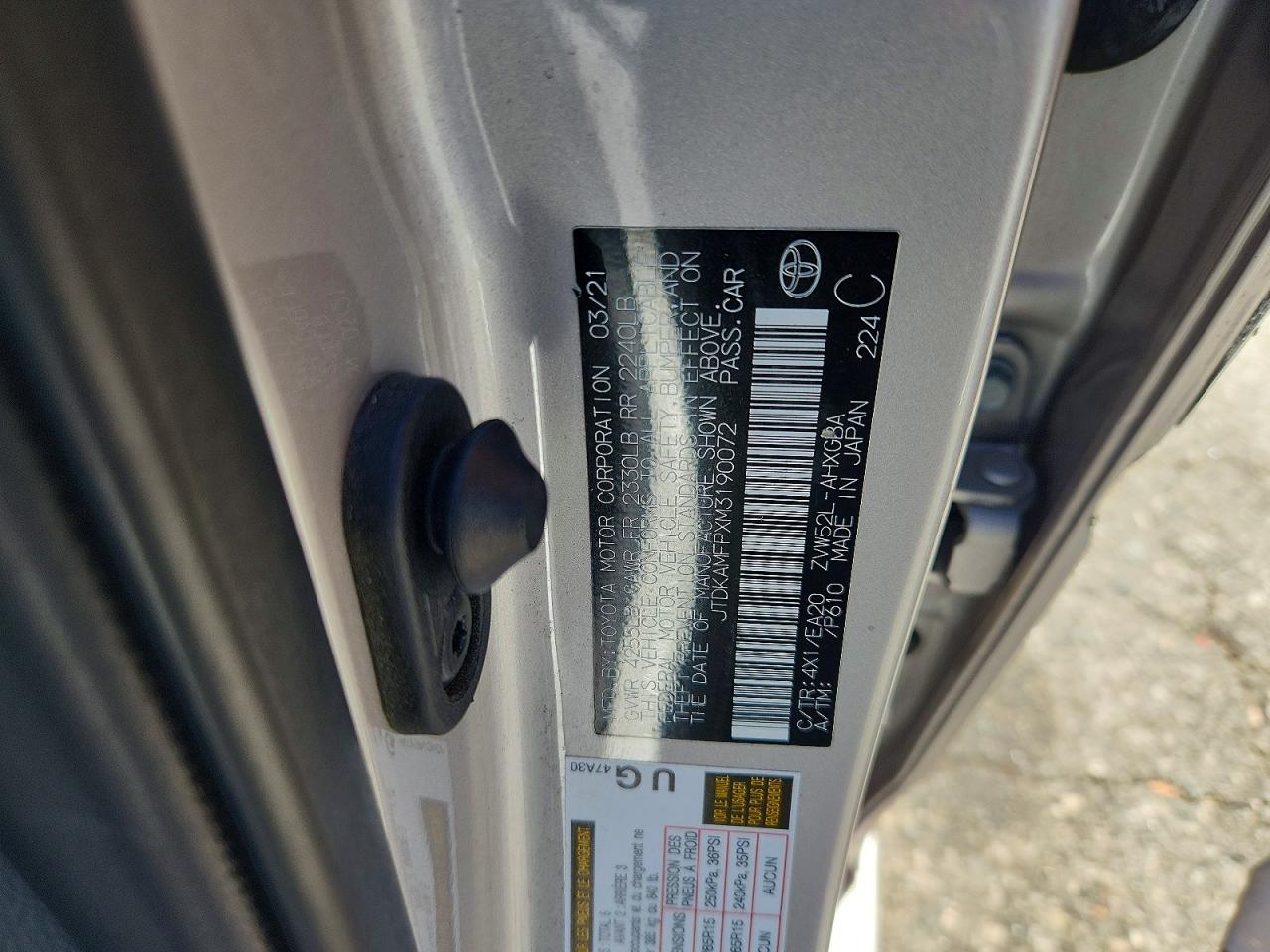 2021 TOYOTA PRIUS