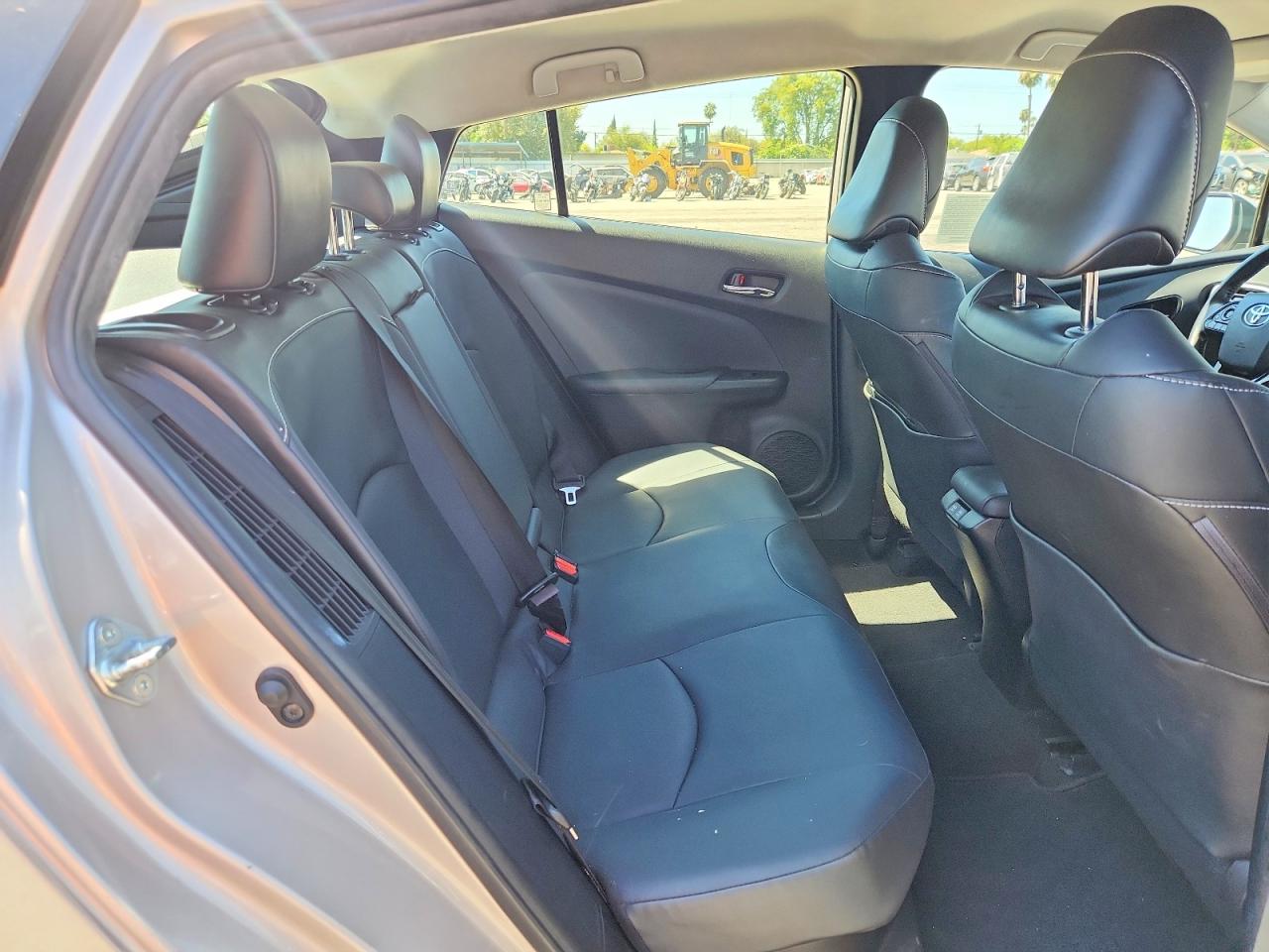 2021 TOYOTA PRIUS