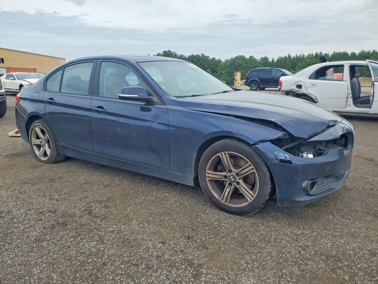 2014 BMW 3 SERIES