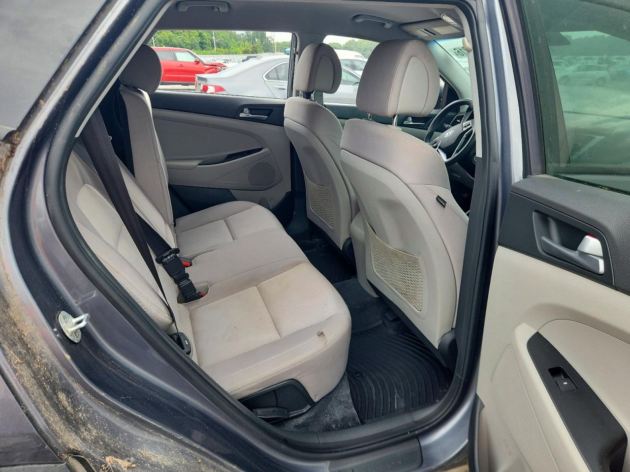 2016 HYUNDAI TUCSON
