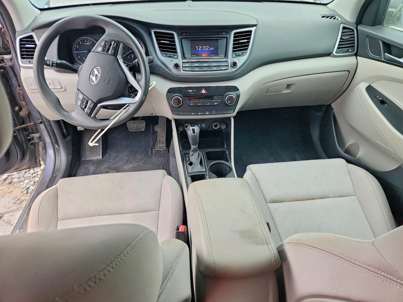 2016 HYUNDAI TUCSON